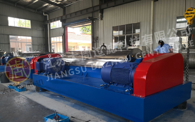 臥螺沉降離心機如何處理不同類型的工業(yè)污水？