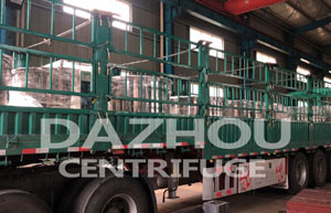 山東客戶PSD1250型平板吊袋離心機(jī)出口老撾